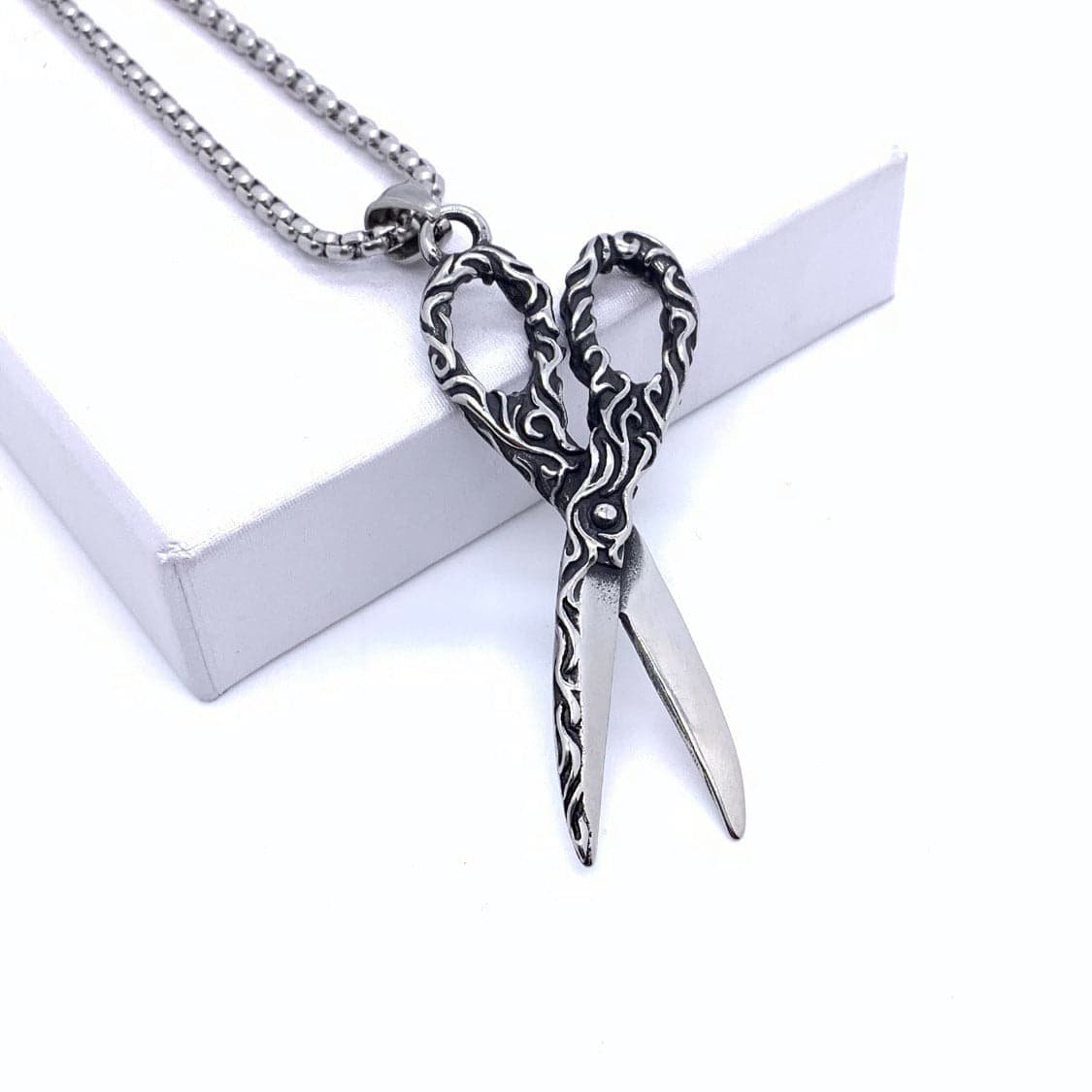 Scissor Necklace
