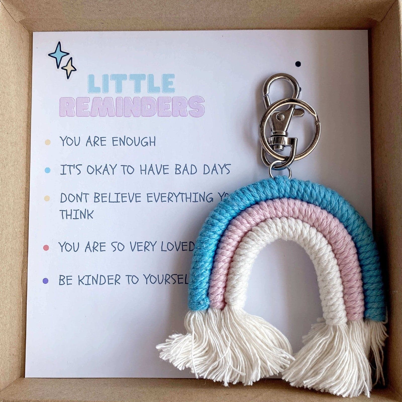 Little reminders Macrame Rainbow Keychain
